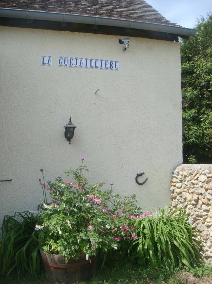 Chambre d’hôte pour 3 personnes, avec Terrasse et Jardin