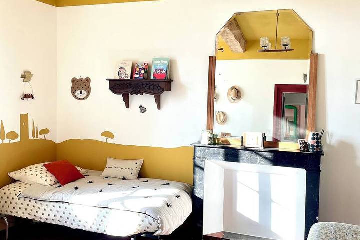 Location de vacances pour 9 personnes, animaux acceptés à Escales - 3