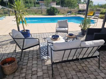 Gîte pour 6 personnes, avec terrasse et piscine à Saint-Hilaire-de-Brethmas