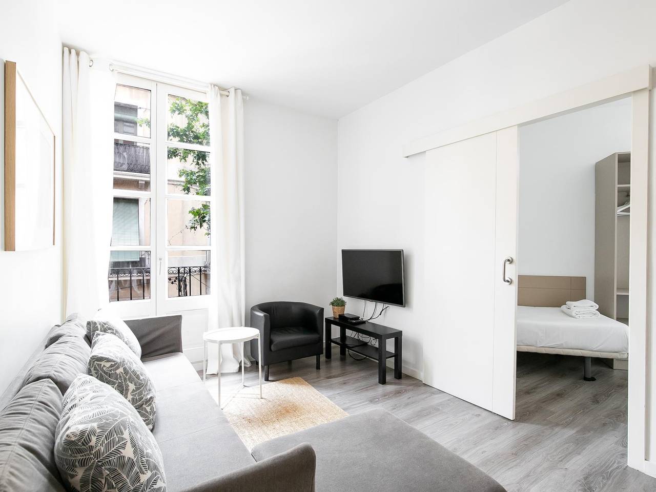 Apartamento de férias inteiro, Apartamento de férias para 6 pessoas com varanda in Centro Barcelona, Barcelona