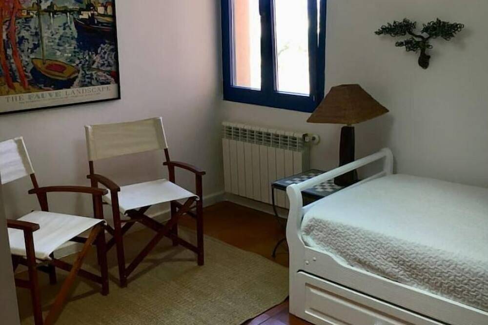 Espacio Shangrila.One in Uceda, Provincia de Guadalajara