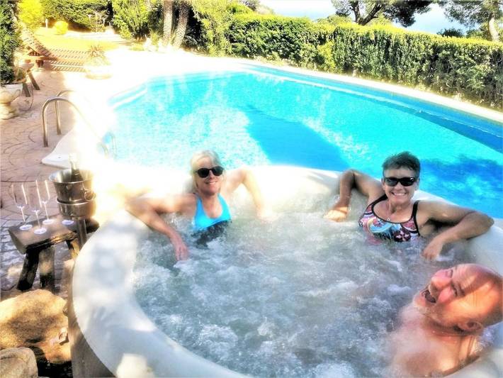 Vakantiehuis voor 6 personen, with Balkon and Whirlpool as well as Terras and Tuin in Santa Cristina d'Aro