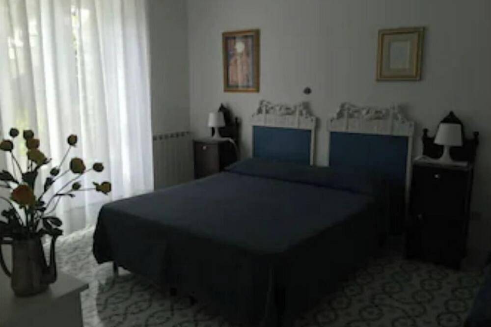 Ganze Wohnung, Mela House in Canneto - Sea and Aeolian Islands View from Lipari in Lipari