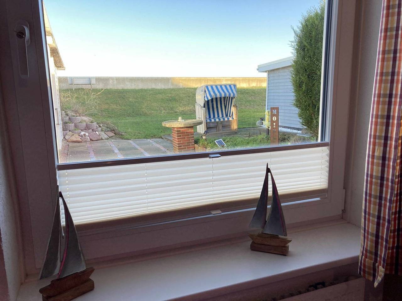 Ganze Wohnung, Haus Hagelstein - Ferienwohnung "Ii- Bernstein" direkt hinterm Deich! in Dahme, Ostholstein