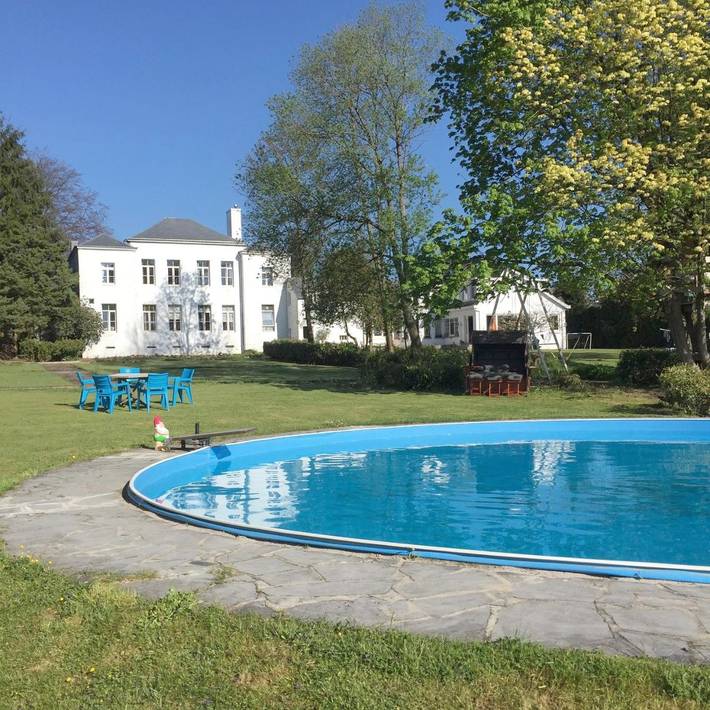 Maison de campagne pour 14 personnes, avec jardin ainsi que vue et piscine dans Cul-des-Sarts - 3