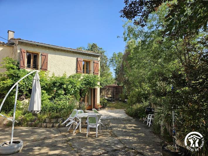 Gîte pour 4 personnes, avec piscine, animaux acceptés dans le Tarn - 3