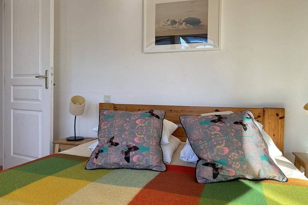 House with direct beach access in Erquy | 4 guests | in Caroual, Erquy