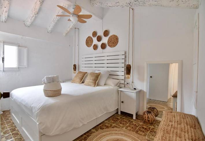 Casa de vacaciones para 4 personas, con terraza además de vistas y piscina en Provincia de Tarragona - 4