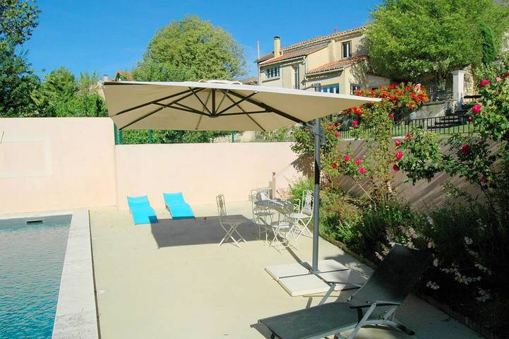 Gîte pour 13 personnes, avec Terrasse et Jardin à Carpentras