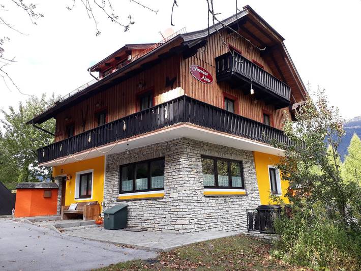 Ferienwohnung für 8 Personen, mit Garten und Balkon - 1