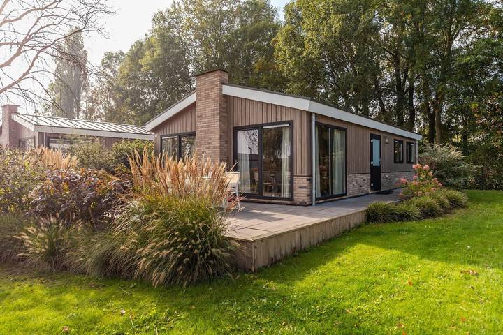 Vacation rental for 6 people, with Yard in The Netherlands
