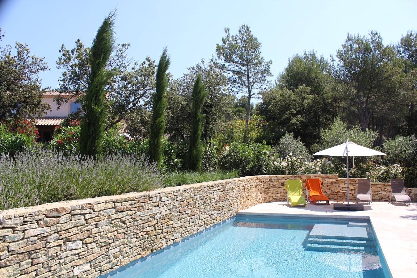Lis des Vallée du Luc in Saumane-de-Vaucluse, Vaucluse