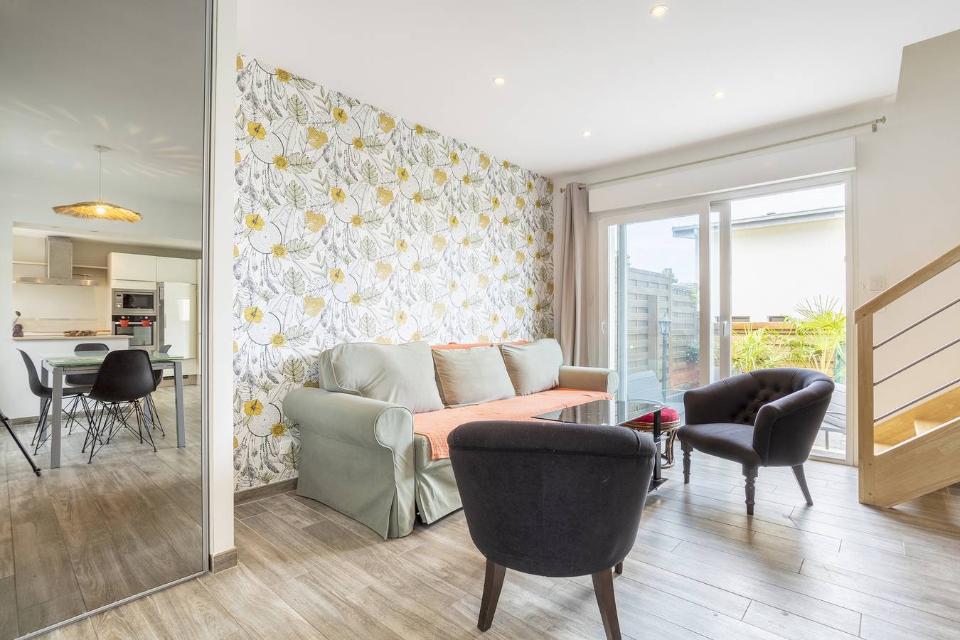 Casa de vacaciones 'Proche De Tout' con terraza privada, jardín privado y Wi-Fi in Quimper, Region de Quimper