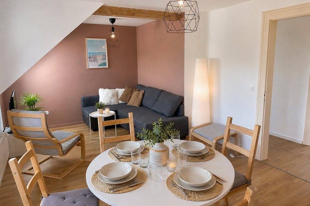 Apartamento entero, 75 m² renovated, balcony with a view of the Vosges, air conditioning, parking – Niederbronn-les-Bains in Niederbronn-les-Bains, Alsacia del Norte