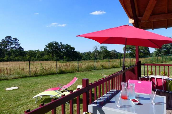 Gîte pour 4 personnes, avec Terrasse et Jardin