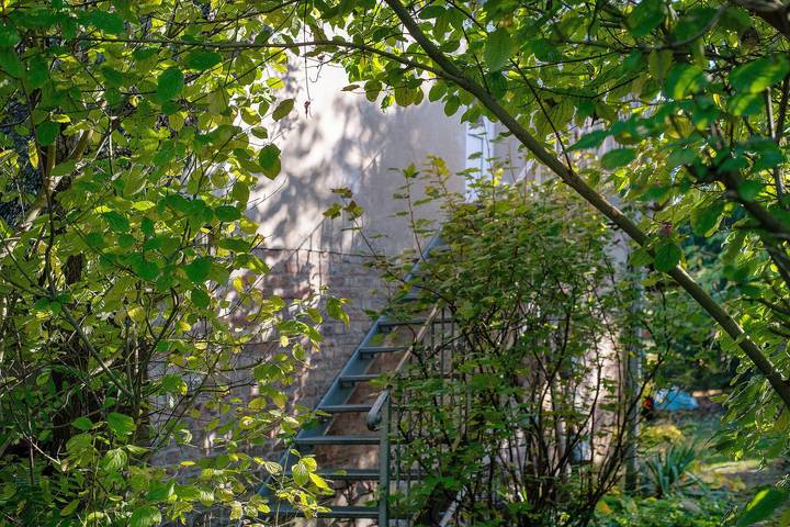 Appartement entier, Appartement de vacances 'Koras Dachkammer' avec jardin privé in Klockenhagen, Ribnitz-Damgarten