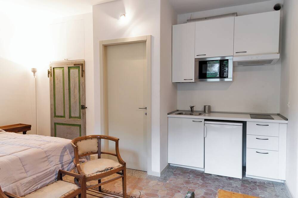 Ganze Wohnung, Camera dello Stalliere - Pescate - Lecco in Pescate, Comer See