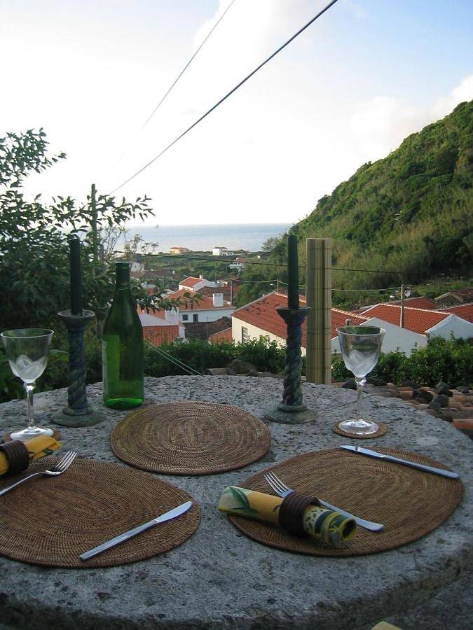 Casa rural para 2 personas, con Balcón y Terraza además de Jardín y Vistas en Santa Cruz das Flores - 3