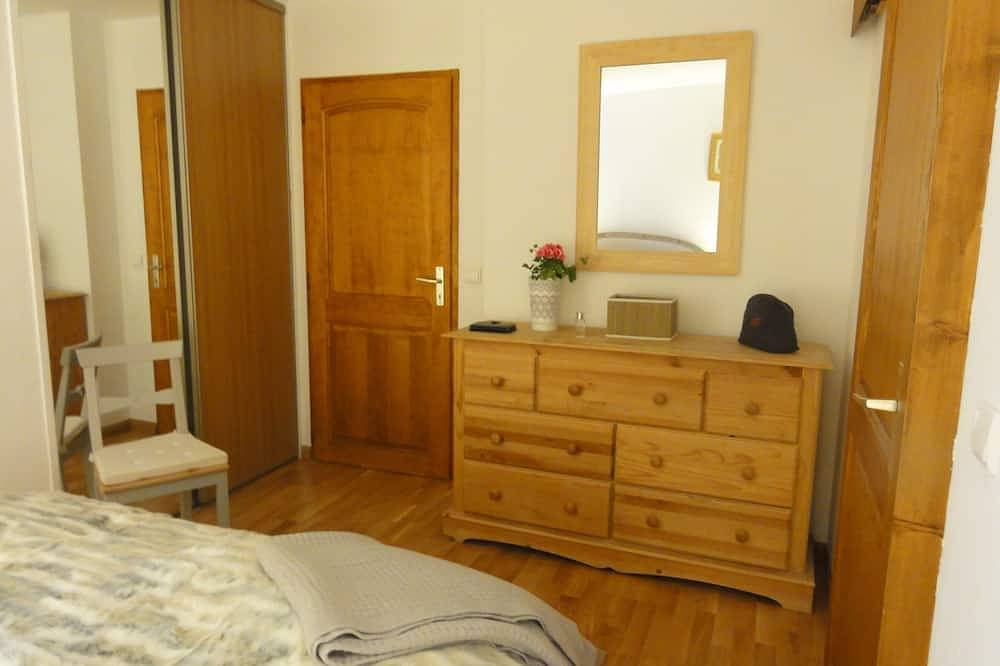 Entire apartment, Beautiful apartment in the centre of Argentiere, Chamonix . Maison Rose. Apt 1 in Argentière, Chamonix-Mont-Blanc