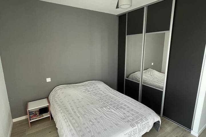 Magnifique contemporaine avec spa de nage chauffé à 15 min de Bordeaux centre. in Fargues-Saint-Hilaire, Région de Bordeaux