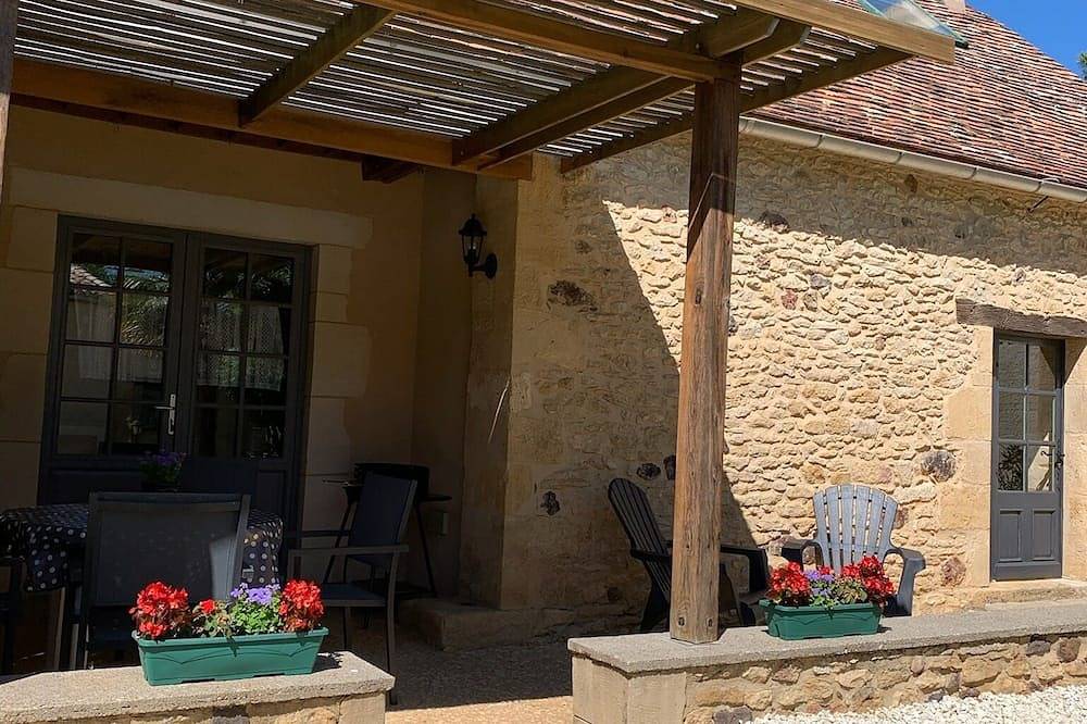 Au Coin Des Arbres (Palmier) - Beautifully restored Périgourdine stone cottage in Biron, Périgord Pourpre