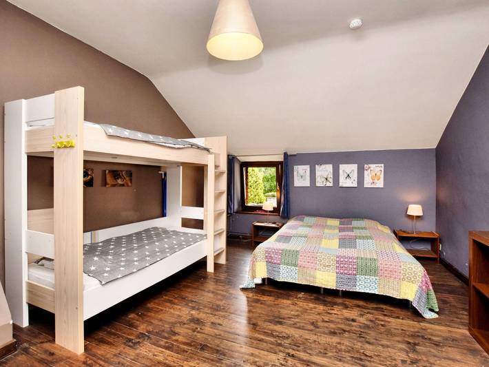 Location de vacances pour 20 personnes, avec jardin à Lierneux - 2