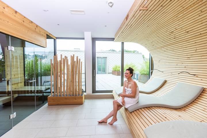 Karls Hotel - Comfort Zimmer in Sigmaringen, Hohenzollern Radweg Etappe 5 Region
