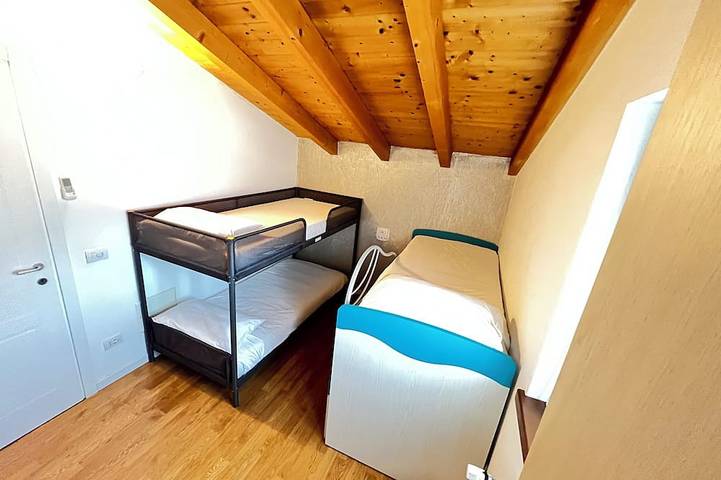 Ferienhaus für 5 Personen, mit Garten, mit Haustier in Colico - 2