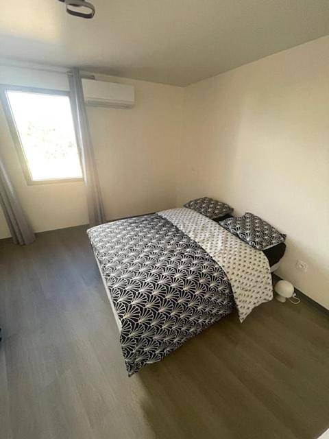 Gîte pour 6 personnes, avec terrasse et jardin à Mudaison - 2