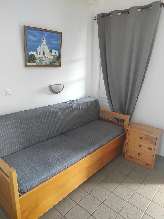 Gîte pour 2 personnes, avec vue et jardin, animaux acceptés dans Platis Gialos Sifnos - 4