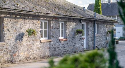 Cottage for 10 People in Cumbria, North West England, Photo 1