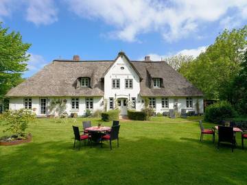Ferienhaus für 5 Personen, mit Garten und Terrasse sowie Sauna in Uelvesbüll