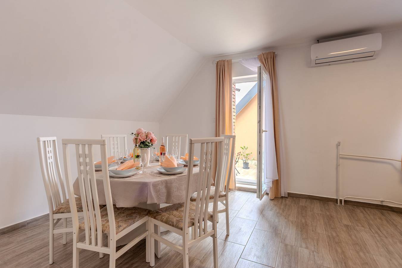 Hunters Lodge Badacsony 1 in Badacsonytomaj, Balaton Region