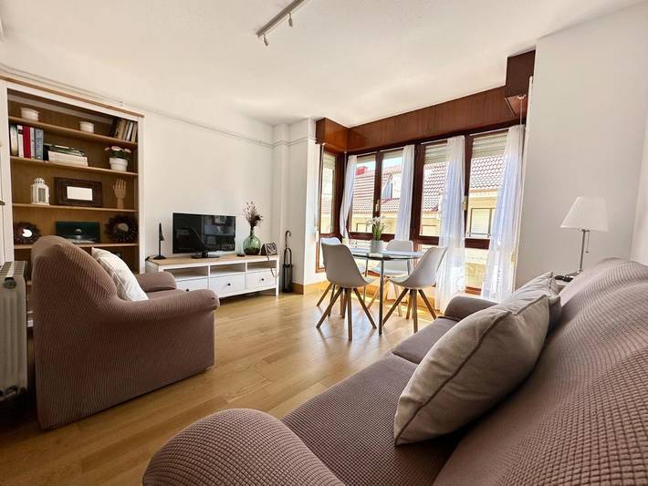 Gîte pour 5 personnes, avec terrasse, animaux acceptés à Noja - 2