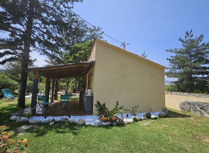 Studio pour 3 personnes, avec terrasse et jardin en Corse - 4