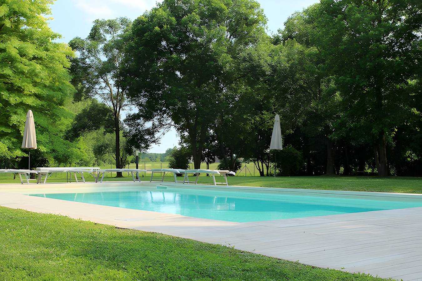Camera Singola Merlino con piscina in comune, Wi-Fi e aria condizionata in Piombino Dese, Provincia di Padova