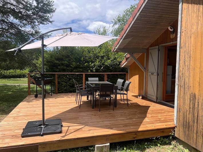 Gîte pour 6 personnes, avec Terrasse à Uxelles