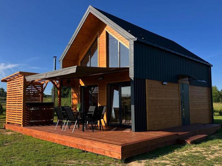 Domek letniskowy dla 8 osób, z ogród i jacuzzi oraz taras w Karpaty (Polska)