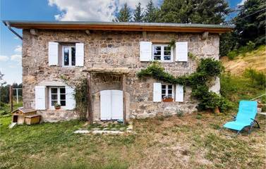 Gîte pour 3 personnes, avec jardin à Saint-Régis-du-Coin