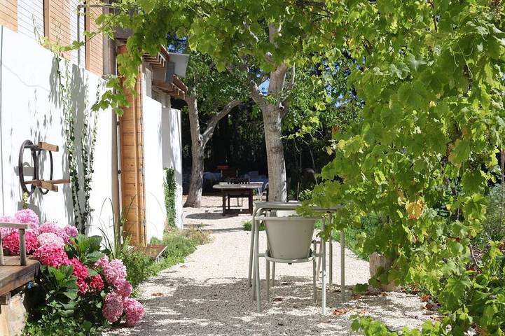 Apartamento de férias para 4 pessoas, com varanda e jardim em Colares
