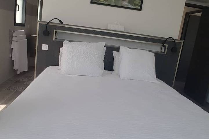 Location de vacances pour 4 personnes, avec jardin et terrasse à Concorès - 2