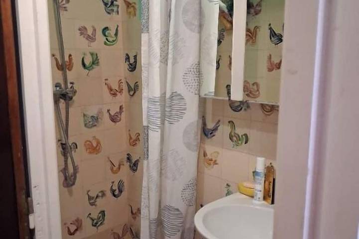 First floor villa 6km from the sea in La Garde, Mittelmeerküste (Frankreich)
