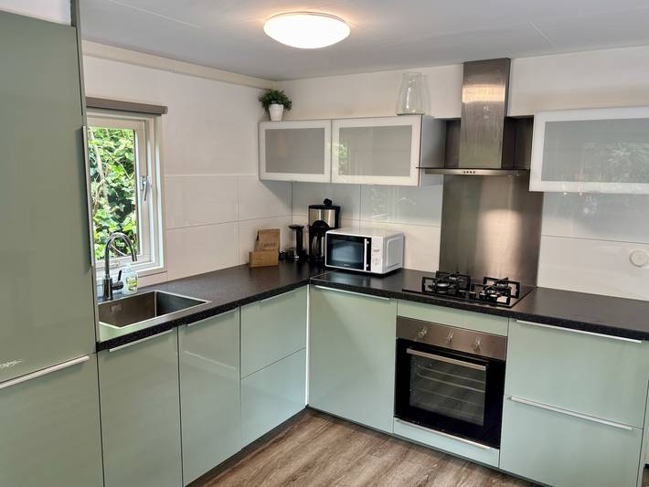 Lodge für 4 Personen, mit Terrasse und Balkon/Terrasse in Gelderland - 4