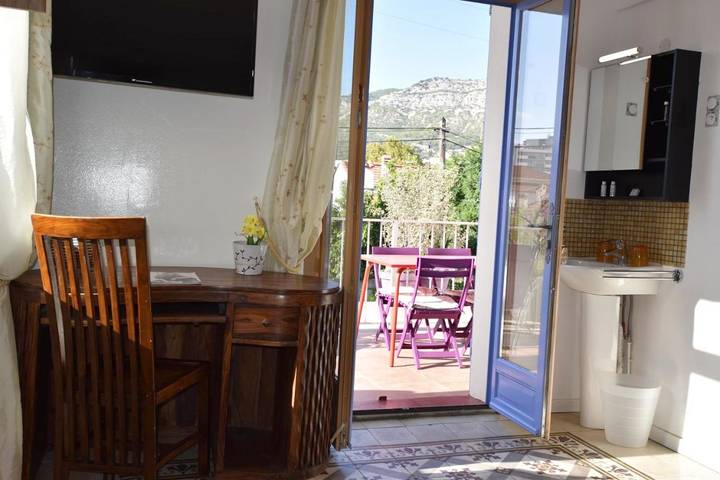 Villa pour 9 personnes, avec terrasse et vue, animaux acceptés à Toulon - 3