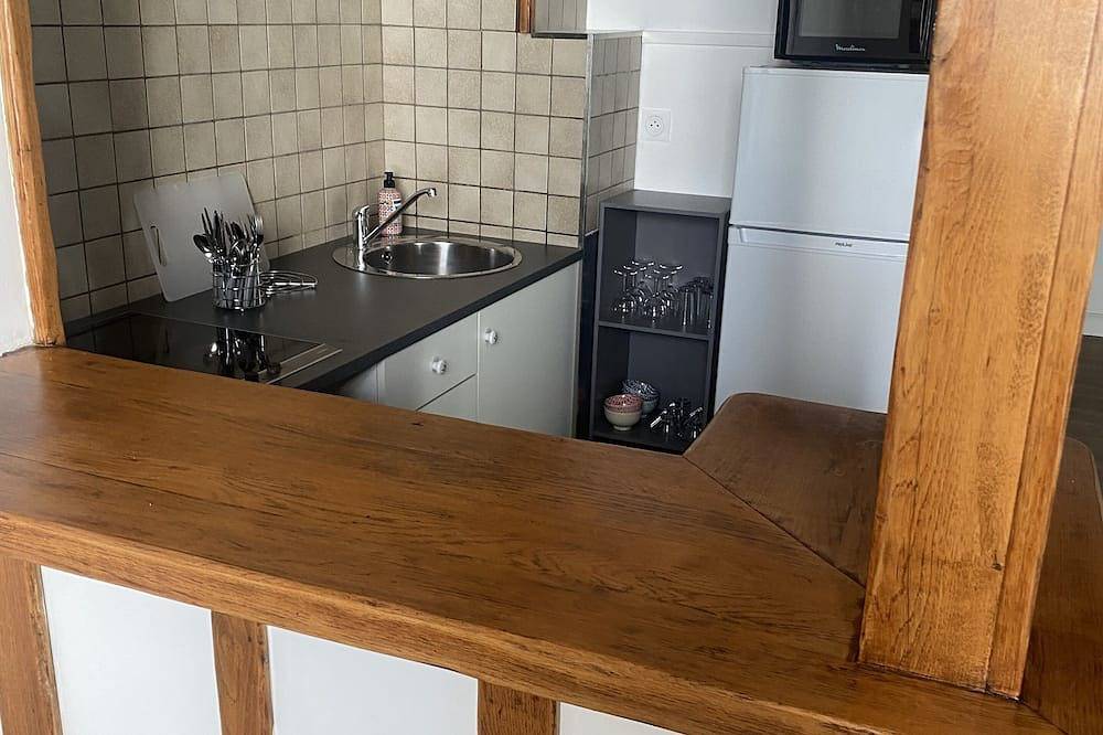 Appartement entier, Appartement centre ville 1 chambre, cuisine aménagée in Crépy-en-Valois, Oise