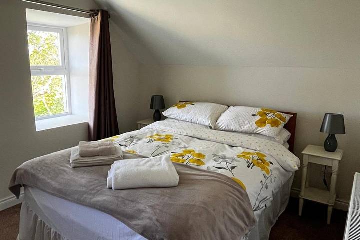 Vacation rental for 6 people, with ocean view and yard in County Donegal
