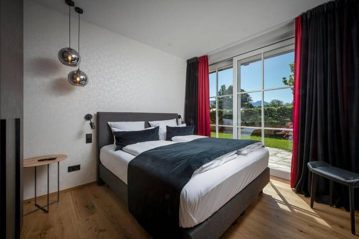 Ferienwohnung für 4 Personen, mit Balkon und Terrasse sowie Garten und Ausblick in Bad Wiessee - 3