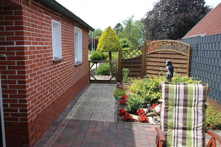Ferienwohnung für 2 Personen, mit Terrasse und Garten in Ostrhauderfehn - 4