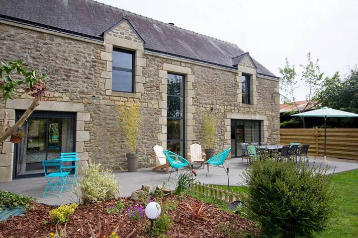 Gîte pour 8 personnes, avec terrasse et jardin à Carnac - 2