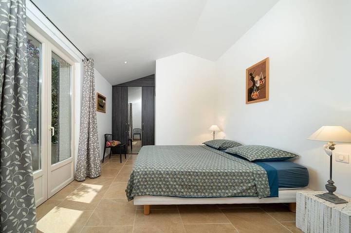 Location de vacances pour 5 personnes, avec jardin et terrasse à Simiane-la-Rotonde - 3